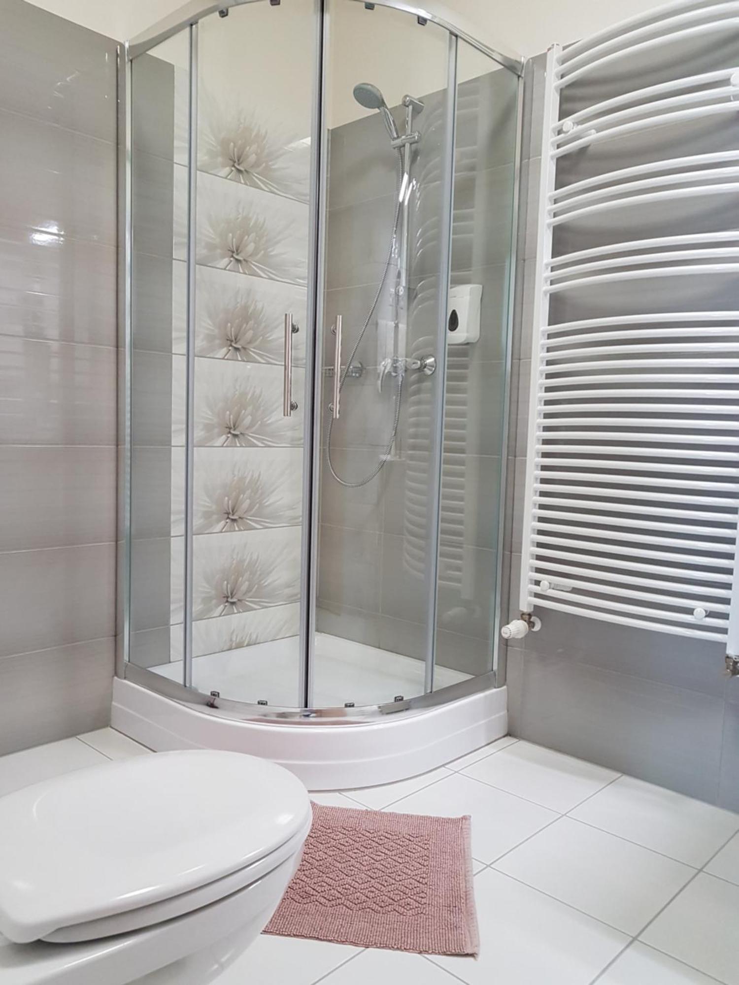 Silver Lodge Apartments Eger Kamer foto
