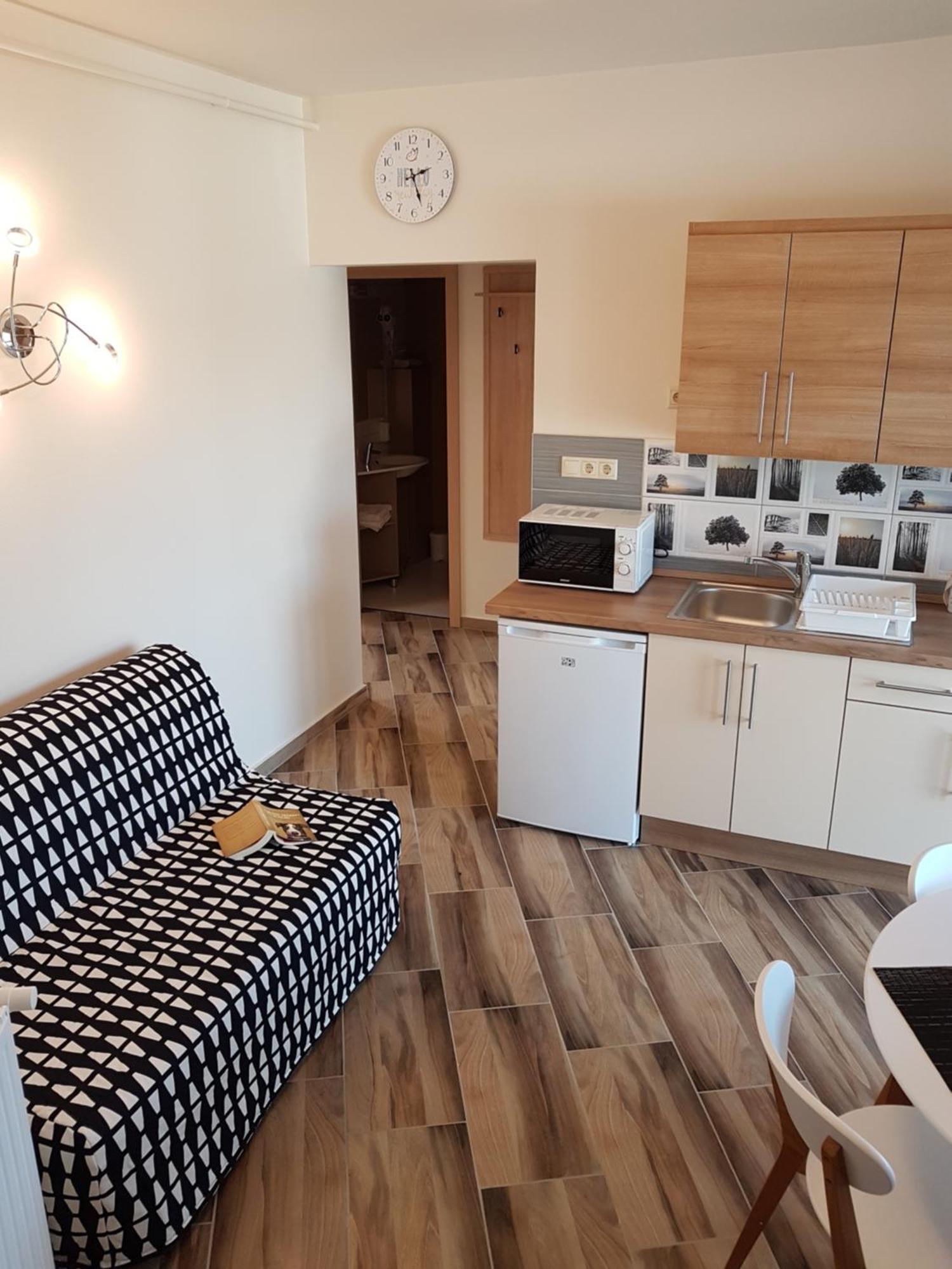 Silver Lodge Apartments Eger Kamer foto