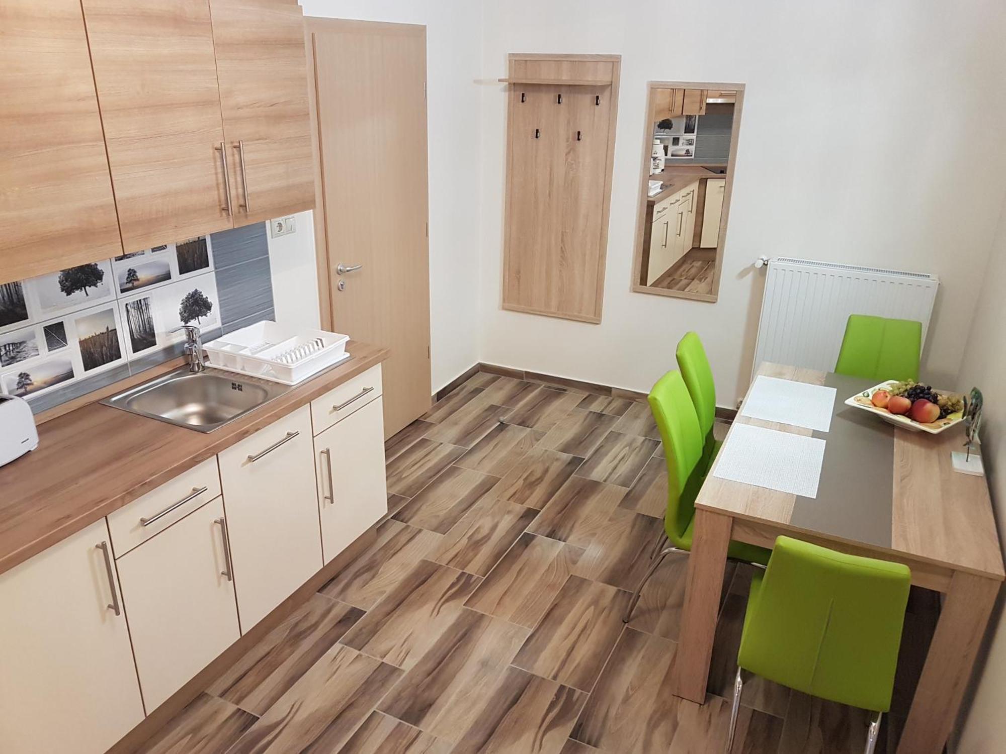 Silver Lodge Apartments Eger Kamer foto