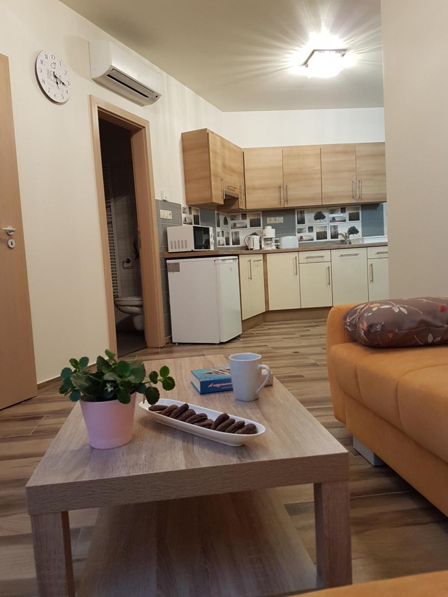 Silver Lodge Apartments Eger Kamer foto