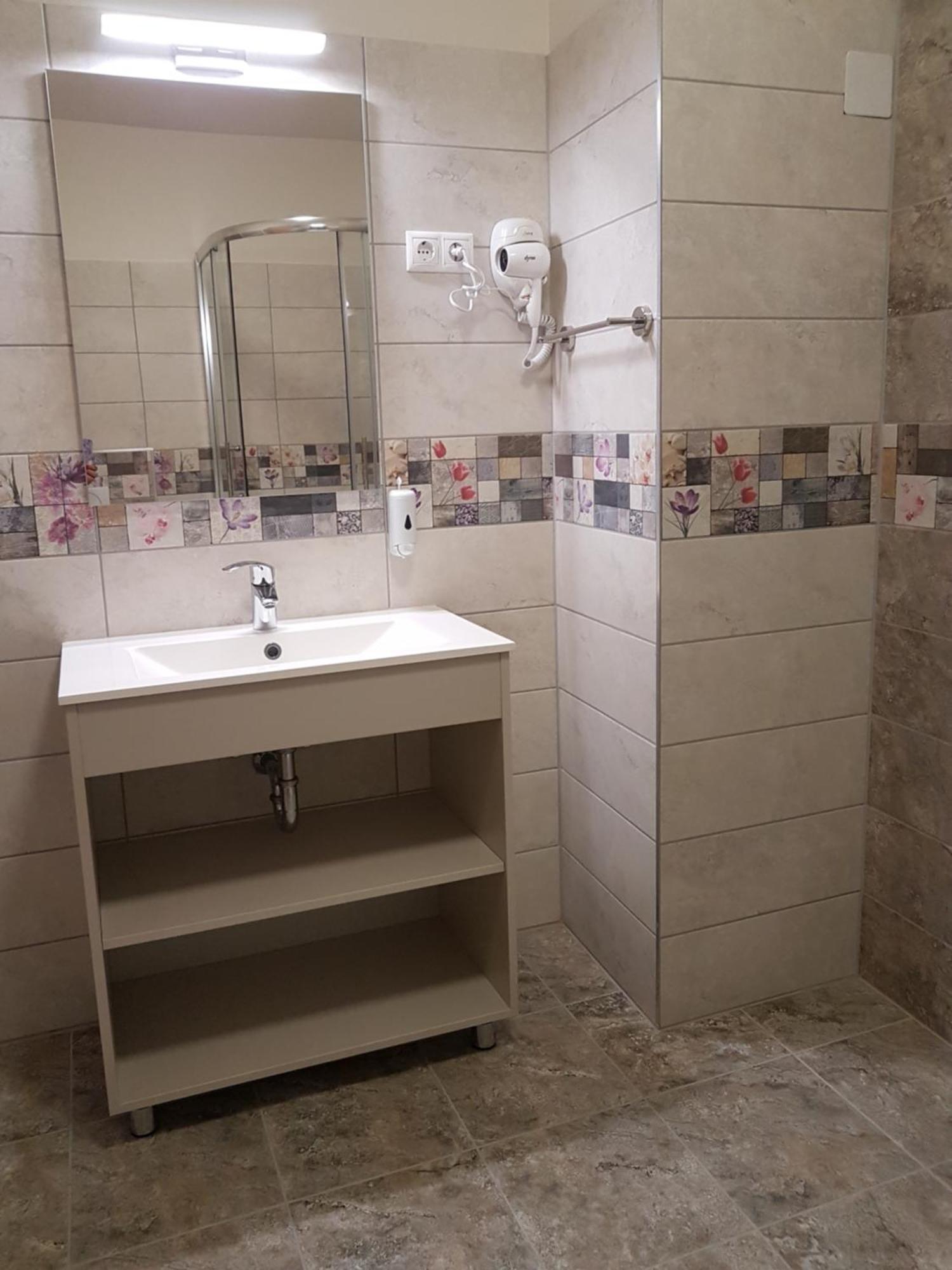 Silver Lodge Apartments Eger Kamer foto